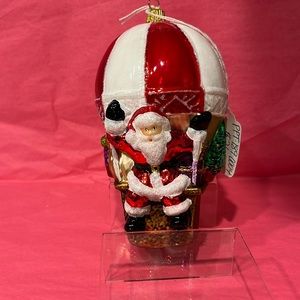Handmade glass blown Santa hot air balloon ornament NWT